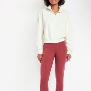 Women's Leggings color Umber Earth brand new in package size small